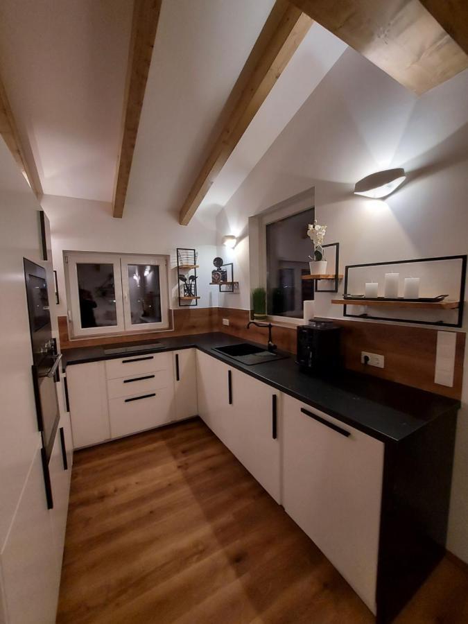 Auszeit Steiraland Penthouse 9 Mit Grossen Balkon Und Parkplatz Leoben (Styria)