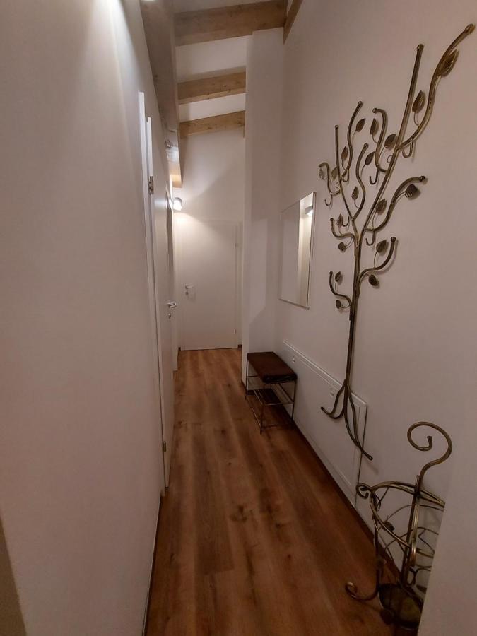 Auszeit Steiraland Penthouse 9 Mit Grossen Balkon Und Parkplatz Apartment