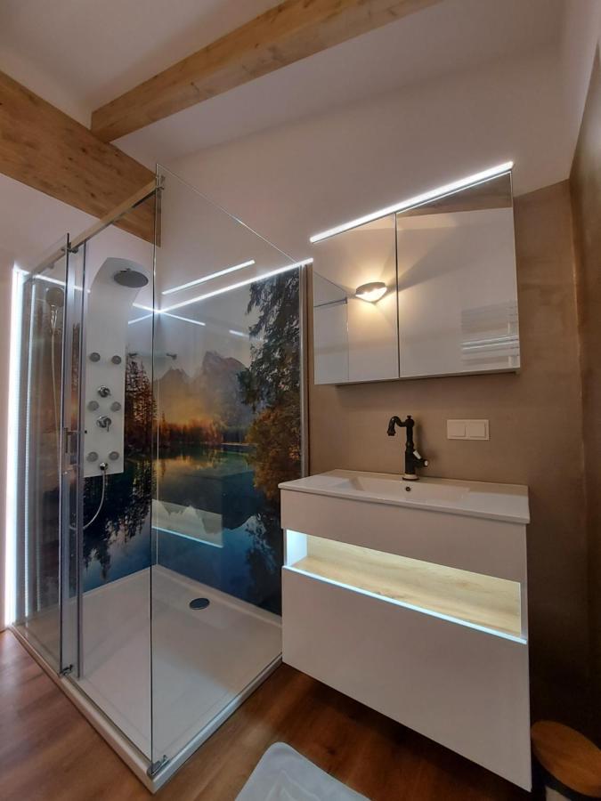 Auszeit Steiraland Penthouse 9 Mit Grossen Balkon Und Parkplatz Apartment *